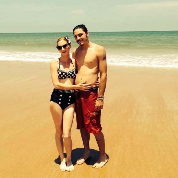 Of the millions on Poshmark, you found me👩🏻‍🦰 - Picture 6 of 8